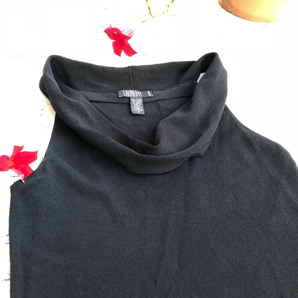 Laundry by Shelli Segal medium weight jersey cowl